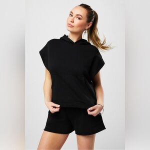 Fabletics Year Round Terry Sleeveless Hooded Sweatshirt NWT Medium